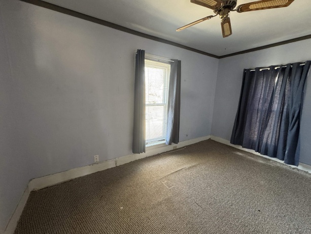 201 Hinkley, ROCKFORD, Illinois 61101, 3 Bedrooms Bedrooms, ,1 BathroomBathrooms,House,For Sale,Hinkley,202601015