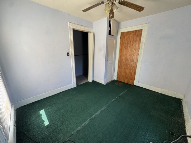 201 Hinkley, ROCKFORD, Illinois 61101, 3 Bedrooms Bedrooms, ,1 BathroomBathrooms,House,For Sale,Hinkley,202601015