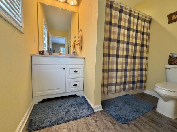 5206 Hubbard, BYRON, Illinois 61010, 4 Bedrooms Bedrooms, ,3 BathroomsBathrooms,House,For Sale,Hubbard,202601016