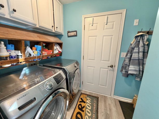 5206 Hubbard, BYRON, Illinois 61010, 4 Bedrooms Bedrooms, ,3 BathroomsBathrooms,House,For Sale,Hubbard,202601016