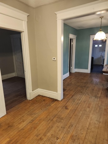 1323 Broadway, ROCKFORD, Illinois 61104, ,2 Units,For Sale,Broadway,202601024