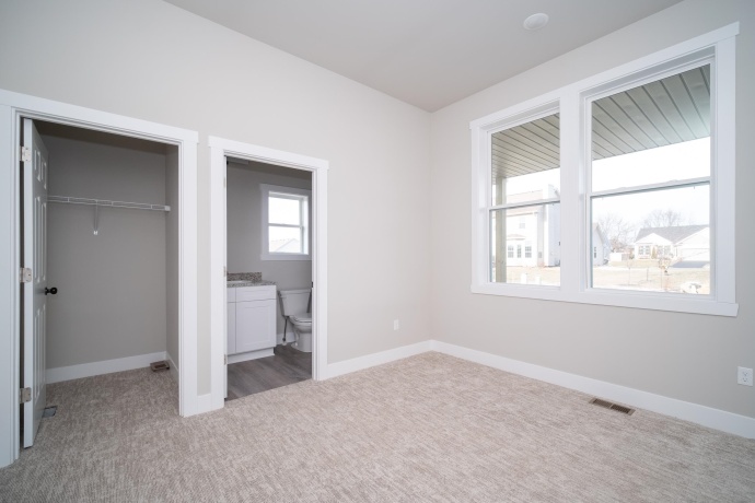 653 Yosemite, ROSCOE, Illinois 61073, 4 Bedrooms Bedrooms, ,3 BathroomsBathrooms,House,For Sale,Yosemite,202505334