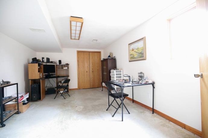 2235 Center, DIXON, Illinois 61021, 5 Bedrooms Bedrooms, ,3 BathroomsBathrooms,House,For Sale,Center,202601028