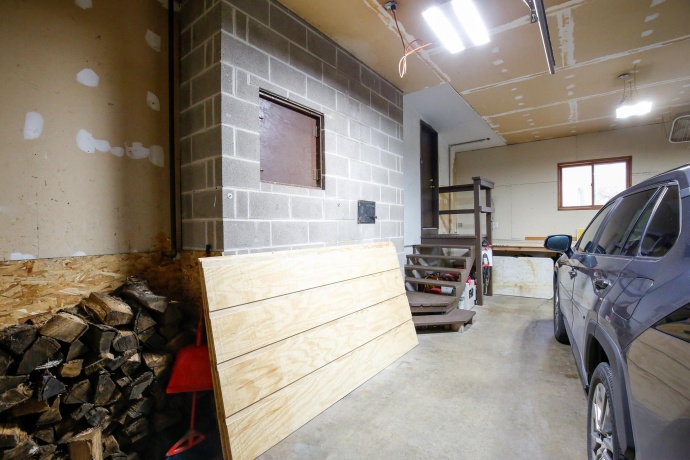 2235 Center, DIXON, Illinois 61021, 5 Bedrooms Bedrooms, ,3 BathroomsBathrooms,House,For Sale,Center,202601028