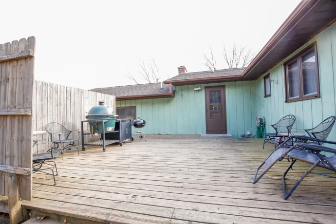 2235 Center, DIXON, Illinois 61021, 5 Bedrooms Bedrooms, ,3 BathroomsBathrooms,House,For Sale,Center,202601028