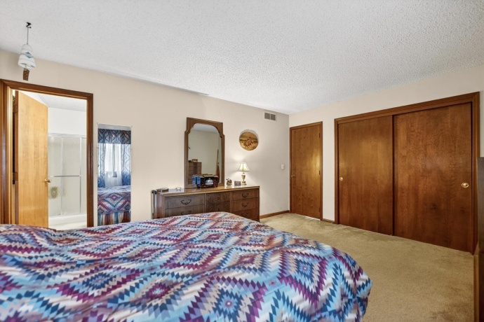 9506 Henninger, BELVIDERE, Illinois 61008, 3 Bedrooms Bedrooms, ,2 BathroomsBathrooms,House,For Sale,Henninger,202601031