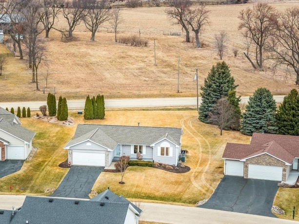 3810 Foxglove, WINNEBAGO, Illinois 61088, 3 Bedrooms Bedrooms, ,2 BathroomsBathrooms,House,For Sale,Foxglove,202601033