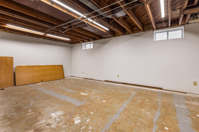 531 Rockford, ROCKFORD, Illinois 61104, 4 Bedrooms Bedrooms, ,1 BathroomBathrooms,House,For Sale,Rockford,202601035