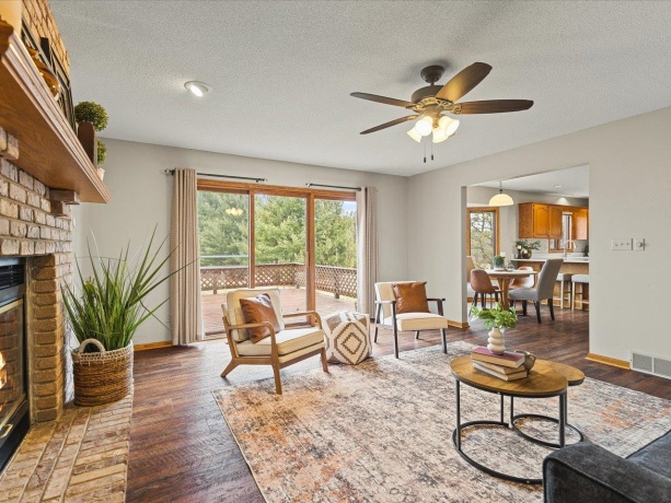 8712 Oakwood Glen, ROCKFORD, Illinois 61108, 4 Bedrooms Bedrooms, ,2 BathroomsBathrooms,House,For Sale,Oakwood Glen,202601036