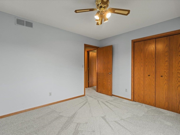 8712 Oakwood Glen, ROCKFORD, Illinois 61108, 4 Bedrooms Bedrooms, ,2 BathroomsBathrooms,House,For Sale,Oakwood Glen,202601036