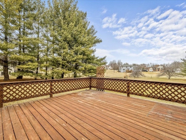 8712 Oakwood Glen, ROCKFORD, Illinois 61108, 4 Bedrooms Bedrooms, ,2 BathroomsBathrooms,House,For Sale,Oakwood Glen,202601036