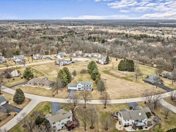 8712 Oakwood Glen, ROCKFORD, Illinois 61108, 4 Bedrooms Bedrooms, ,2 BathroomsBathrooms,House,For Sale,Oakwood Glen,202601036