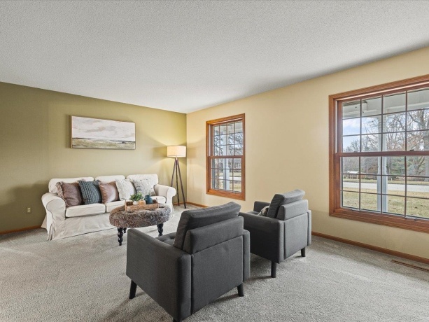 8712 Oakwood Glen, ROCKFORD, Illinois 61108, 4 Bedrooms Bedrooms, ,2 BathroomsBathrooms,House,For Sale,Oakwood Glen,202601036