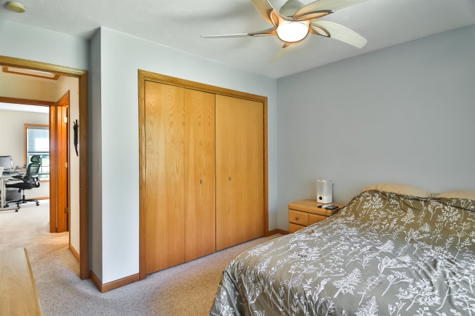 105 THORNHILL DR SW, POPLAR GROVE, Illinois 61065, 3 Bedrooms Bedrooms, ,3 BathroomsBathrooms,House,For Sale,THORNHILL DR SW,202601037