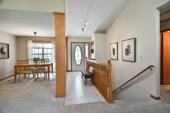 105 THORNHILL DR SW, POPLAR GROVE, Illinois 61065, 3 Bedrooms Bedrooms, ,3 BathroomsBathrooms,House,For Sale,THORNHILL DR SW,202601037