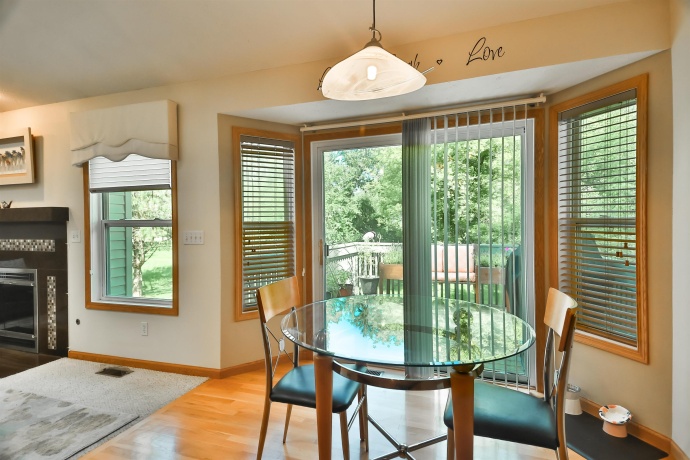 105 THORNHILL DR SW, POPLAR GROVE, Illinois 61065, 3 Bedrooms Bedrooms, ,3 BathroomsBathrooms,House,For Sale,THORNHILL DR SW,202601037