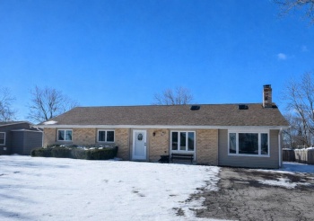 7706 Warwick, DARIEN, Illinois 60561, 3 Bedrooms Bedrooms, ,2 BathroomsBathrooms,House,For Sale,Warwick,202601039