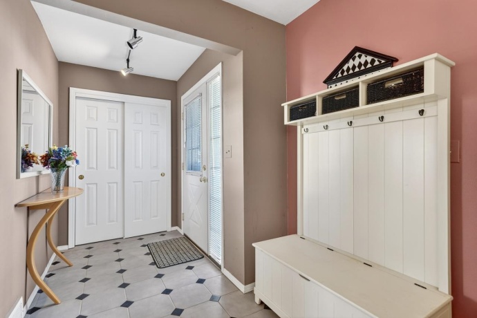 4621 HIGH POINT DR #6, ROCKFORD, Illinois 61114, 3 Bedrooms Bedrooms, ,2 BathroomsBathrooms,Condominium,For Sale,HIGH POINT DR #6,202601044