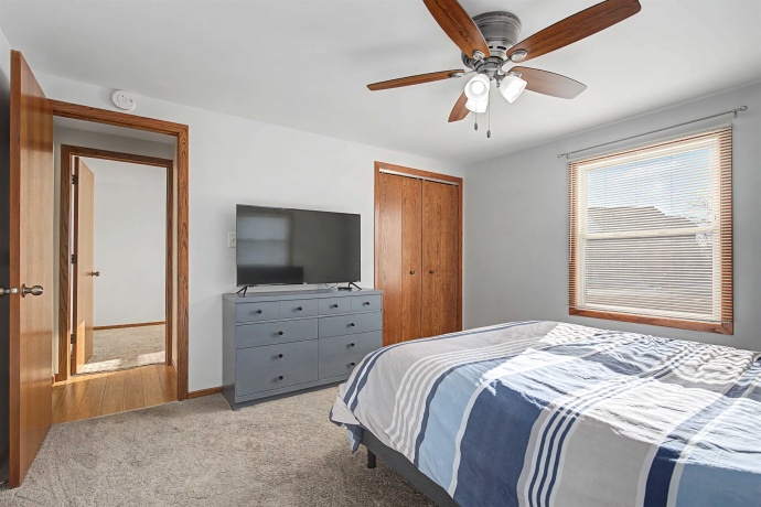 325 Apache, GALENA, Illinois 61036, 6 Bedrooms Bedrooms, ,2 BathroomsBathrooms,House,For Sale,Apache,202601049