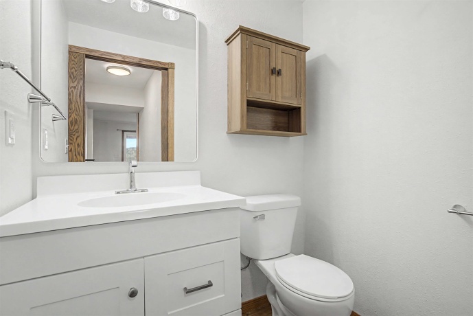 325 Apache, GALENA, Illinois 61036, 6 Bedrooms Bedrooms, ,2 BathroomsBathrooms,House,For Sale,Apache,202601049