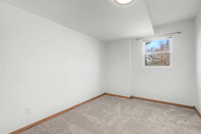 325 Apache, GALENA, Illinois 61036, 6 Bedrooms Bedrooms, ,2 BathroomsBathrooms,House,For Sale,Apache,202601049