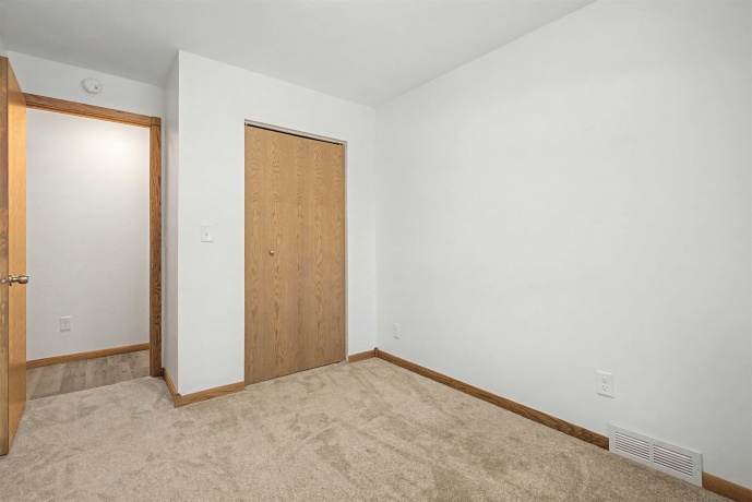 325 Apache, GALENA, Illinois 61036, 6 Bedrooms Bedrooms, ,2 BathroomsBathrooms,House,For Sale,Apache,202601049