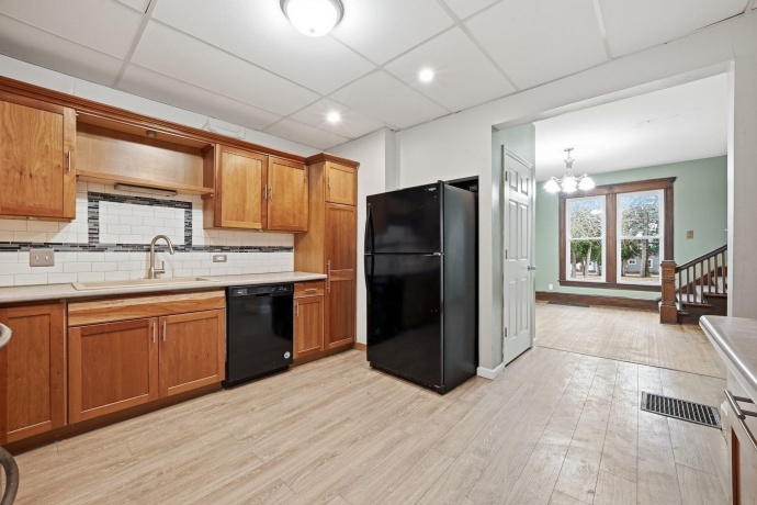 720 Mckinley, FREEPORT, Illinois 61032, 3 Bedrooms Bedrooms, ,1 BathroomBathrooms,House,For Sale,Mckinley,202601027