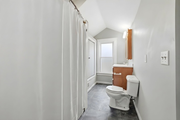 720 Mckinley, FREEPORT, Illinois 61032, 3 Bedrooms Bedrooms, ,1 BathroomBathrooms,House,For Sale,Mckinley,202601027