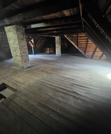 828 9th, BELOIT, Wisconsin 53511, 6 Bedrooms Bedrooms, ,2 BathroomsBathrooms,House,For Sale,9th,202601051