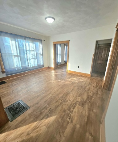 828 9th, BELOIT, Wisconsin 53511, 6 Bedrooms Bedrooms, ,2 BathroomsBathrooms,House,For Sale,9th,202601051