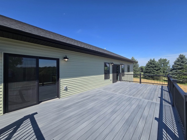 21-51 Marina, LAKE CARROLL, Illinois 61046, 5 Bedrooms Bedrooms, ,3 BathroomsBathrooms,House,For Sale,Marina,202601054