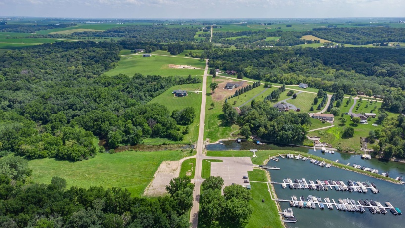 21-51 Marina, LAKE CARROLL, Illinois 61046, 5 Bedrooms Bedrooms, ,3 BathroomsBathrooms,House,For Sale,Marina,202601054