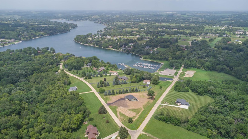21-51 Marina, LAKE CARROLL, Illinois 61046, 5 Bedrooms Bedrooms, ,3 BathroomsBathrooms,House,For Sale,Marina,202601054
