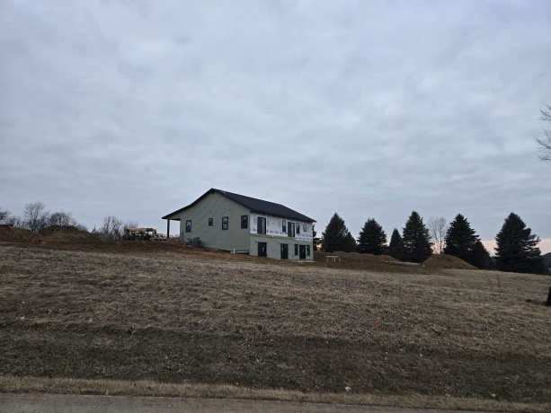 21-51 Marina, LAKE CARROLL, Illinois 61046, 5 Bedrooms Bedrooms, ,3 BathroomsBathrooms,House,For Sale,Marina,202601054