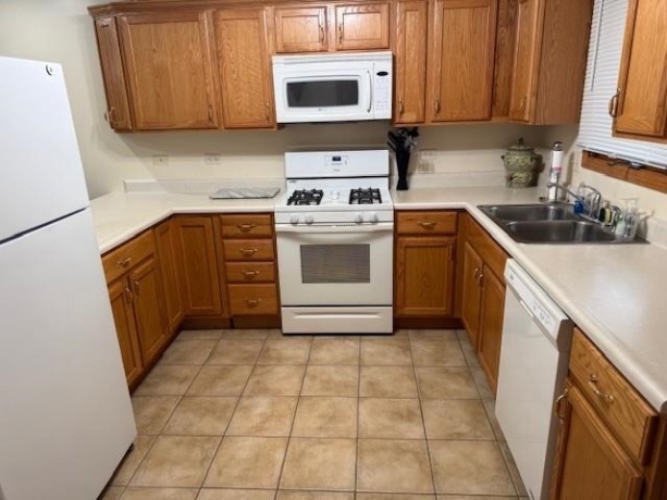 223 A Oakwood, Oglesby, Illinois 61348, 2 Bedrooms Bedrooms, ,2 BathroomsBathrooms,Condominium,For Sale,Oakwood,202601056