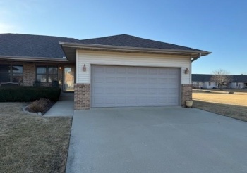 223 A Oakwood, Oglesby, Illinois 61348, 2 Bedrooms Bedrooms, ,2 BathroomsBathrooms,Condominium,For Sale,Oakwood,202601056