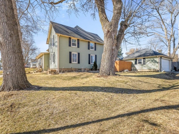 501 Howard, DURAND, Illinois 61024, 3 Bedrooms Bedrooms, ,2 BathroomsBathrooms,House,For Sale,Howard,202601057