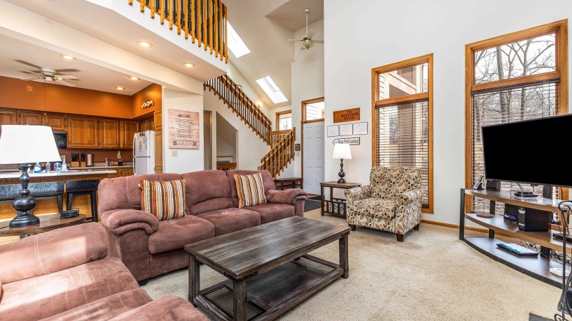 1 Westview, GALENA, Illinois 61036, 4 Bedrooms Bedrooms, ,5 BathroomsBathrooms,House,For Sale,Westview,202601059