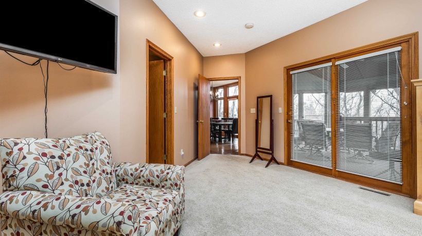 1 Westview, GALENA, Illinois 61036, 4 Bedrooms Bedrooms, ,5 BathroomsBathrooms,House,For Sale,Westview,202601059