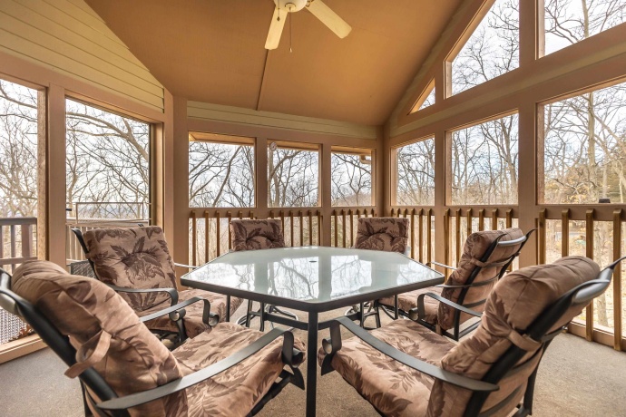 1 Westview, GALENA, Illinois 61036, 4 Bedrooms Bedrooms, ,5 BathroomsBathrooms,House,For Sale,Westview,202601059