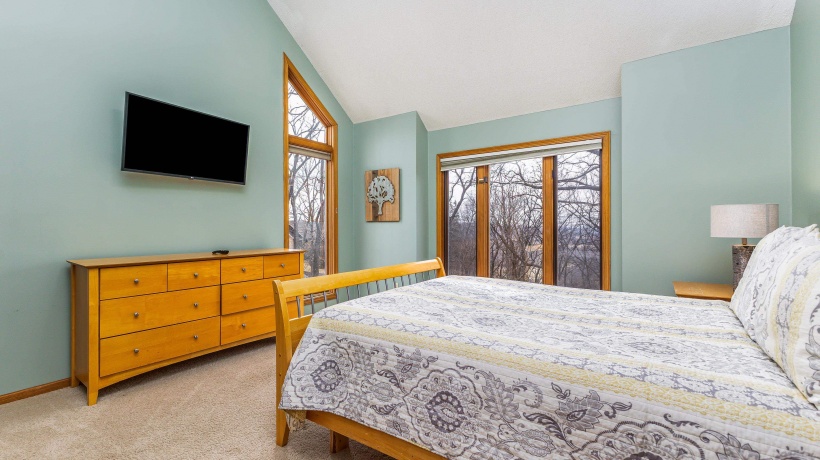 1 Westview, GALENA, Illinois 61036, 4 Bedrooms Bedrooms, ,5 BathroomsBathrooms,House,For Sale,Westview,202601059