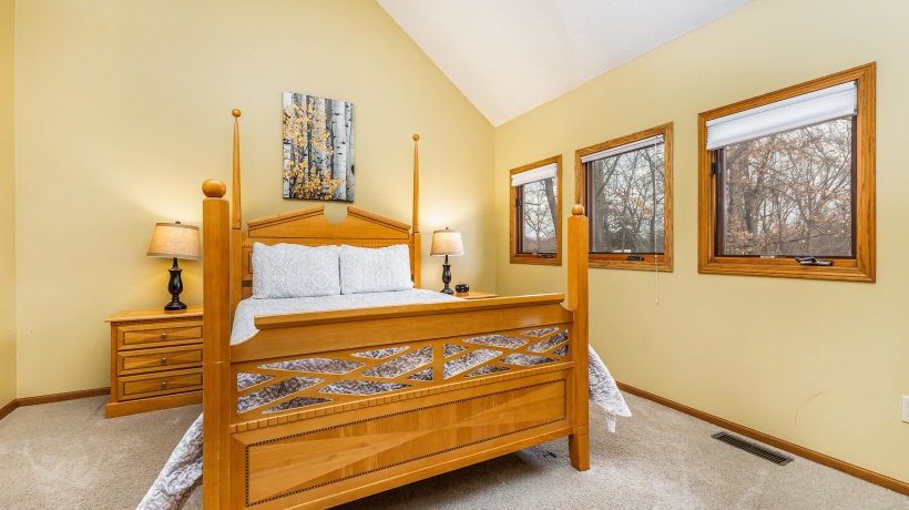 1 Westview, GALENA, Illinois 61036, 4 Bedrooms Bedrooms, ,5 BathroomsBathrooms,House,For Sale,Westview,202601059