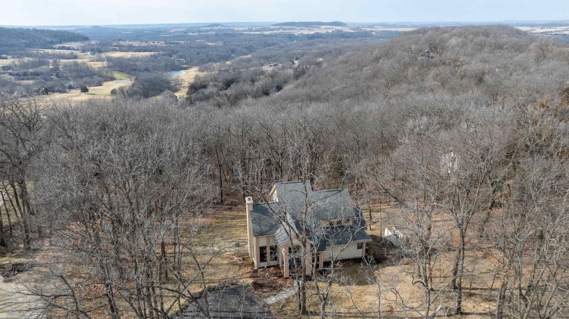 1 Westview, GALENA, Illinois 61036, 4 Bedrooms Bedrooms, ,5 BathroomsBathrooms,House,For Sale,Westview,202601059