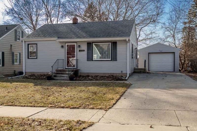 1519 23rd, ROCKFORD, Illinois 61108, 2 Bedrooms Bedrooms, ,1 BathroomBathrooms,House,For Sale,23rd,202601061