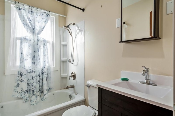 1519 23rd, ROCKFORD, Illinois 61108, 2 Bedrooms Bedrooms, ,1 BathroomBathrooms,House,For Sale,23rd,202601061