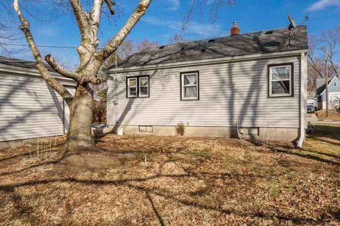 1519 23rd, ROCKFORD, Illinois 61108, 2 Bedrooms Bedrooms, ,1 BathroomBathrooms,House,For Sale,23rd,202601061