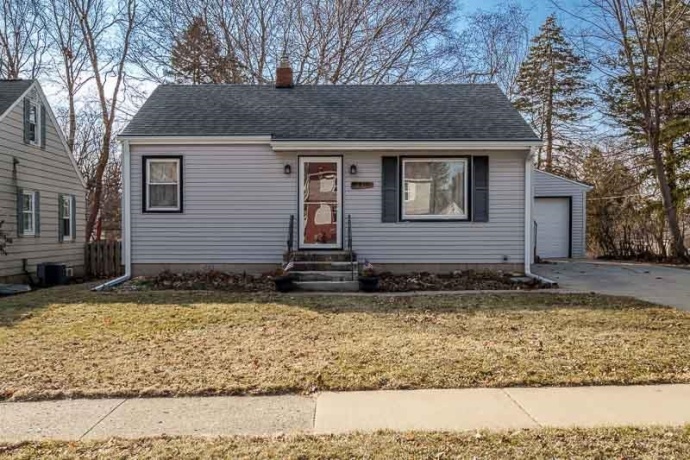 1519 23rd, ROCKFORD, Illinois 61108, 2 Bedrooms Bedrooms, ,1 BathroomBathrooms,House,For Sale,23rd,202601061