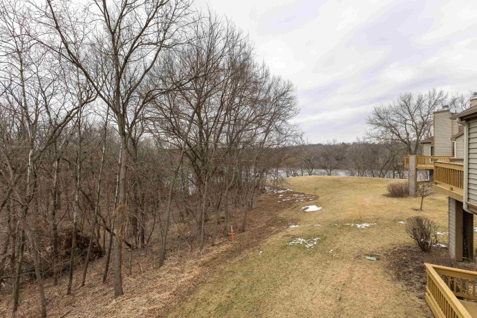 3 Rock Cove, GALENA, Illinois 61036, 3 Bedrooms Bedrooms, ,3 BathroomsBathrooms,Condominium,For Sale,Rock Cove,202601058