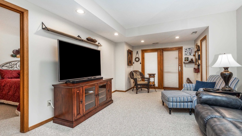 3 Rock Cove, GALENA, Illinois 61036, 3 Bedrooms Bedrooms, ,3 BathroomsBathrooms,Condominium,For Sale,Rock Cove,202601058