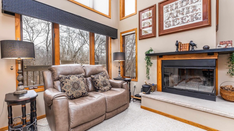 3 Rock Cove, GALENA, Illinois 61036, 3 Bedrooms Bedrooms, ,3 BathroomsBathrooms,Condominium,For Sale,Rock Cove,202601058